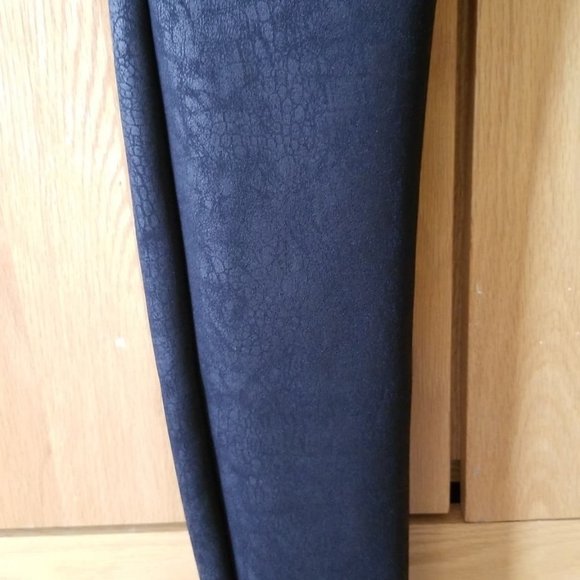 Express Legging - Picture 3 of 5